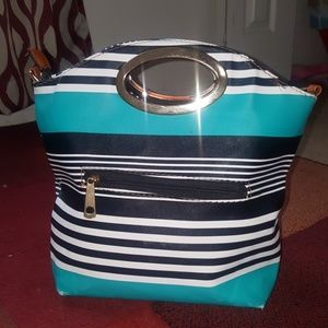 Hand bag